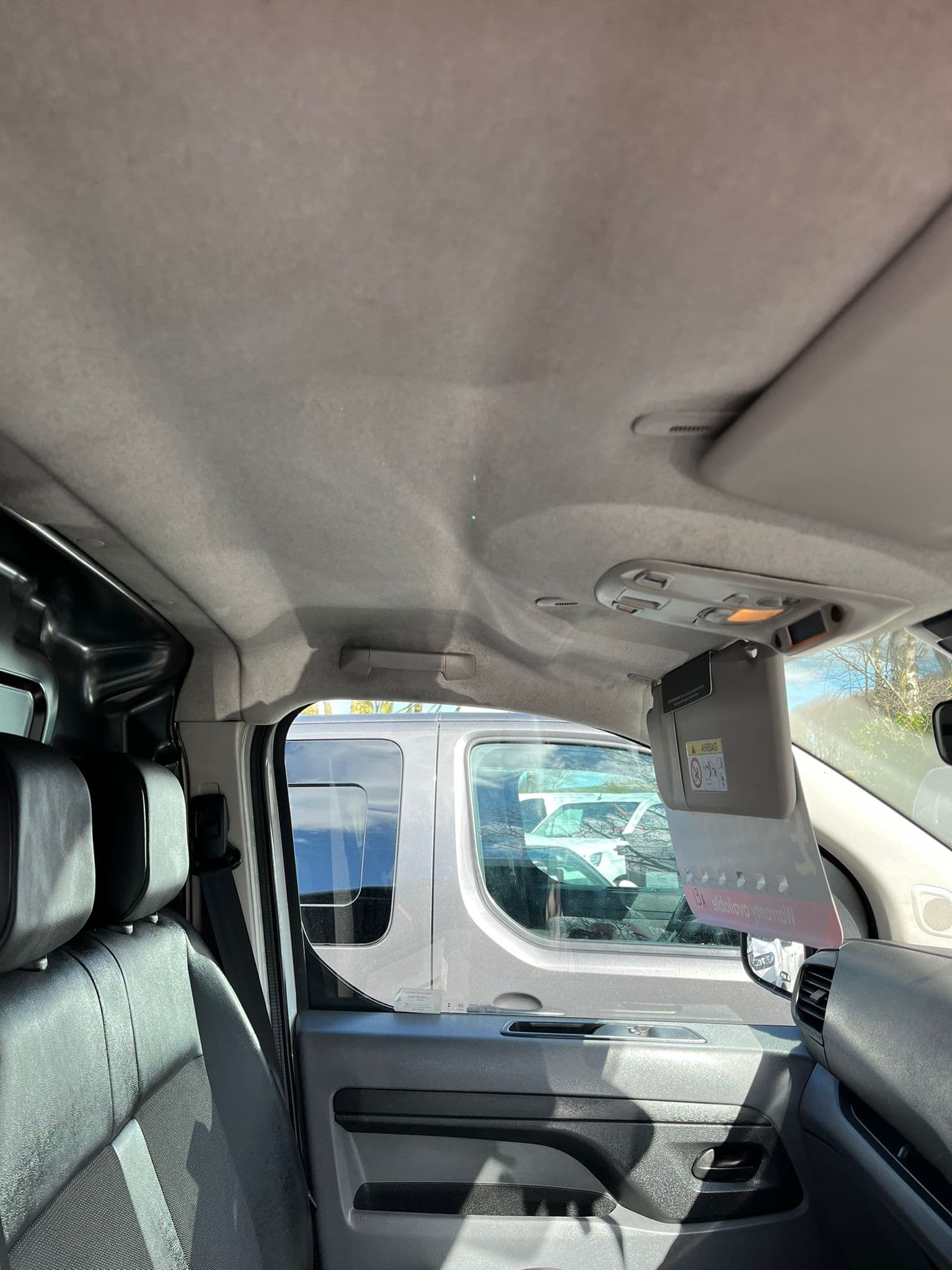 Vehicle image 7 of 24