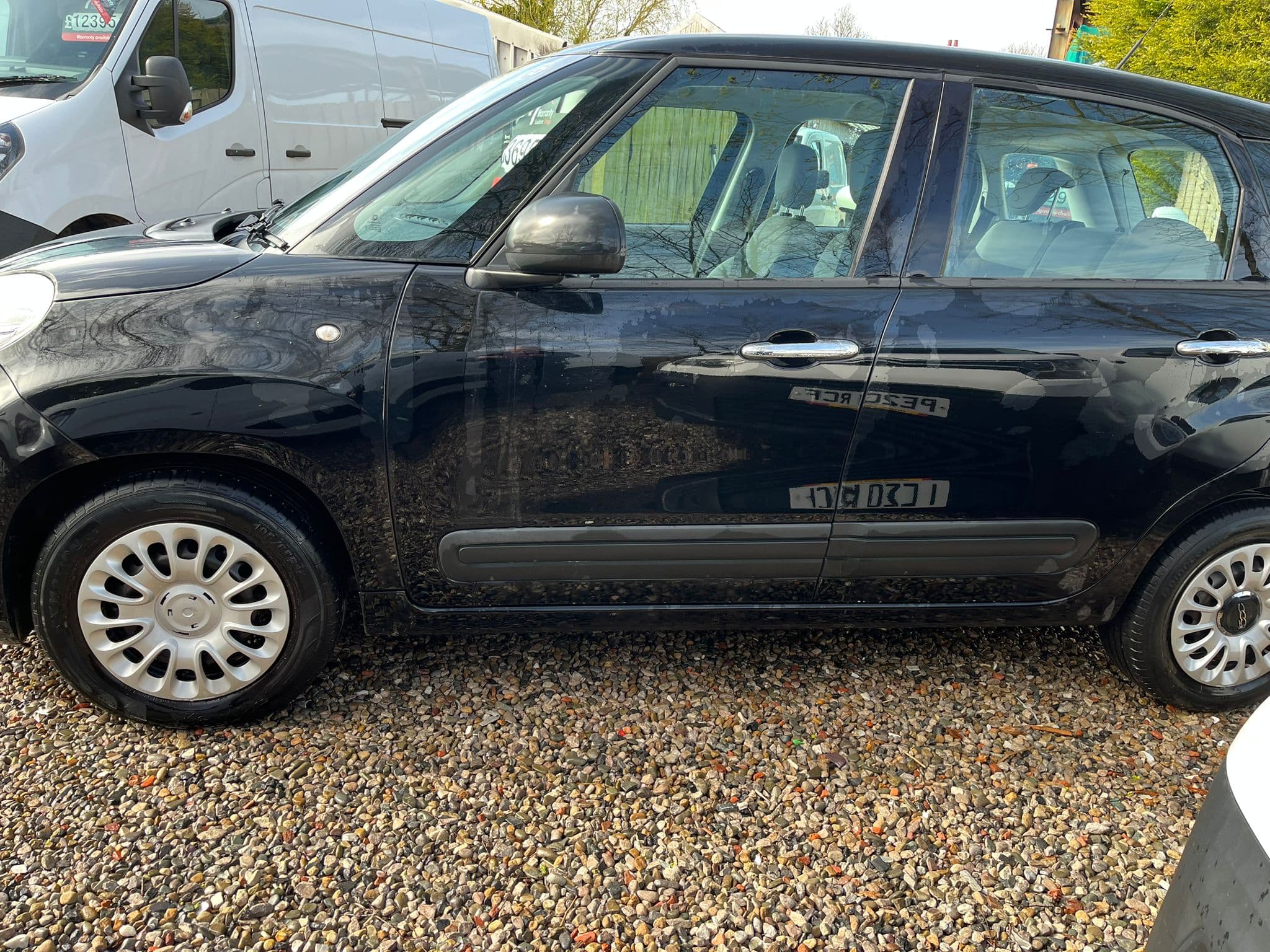 Vehicle image 3 of 38