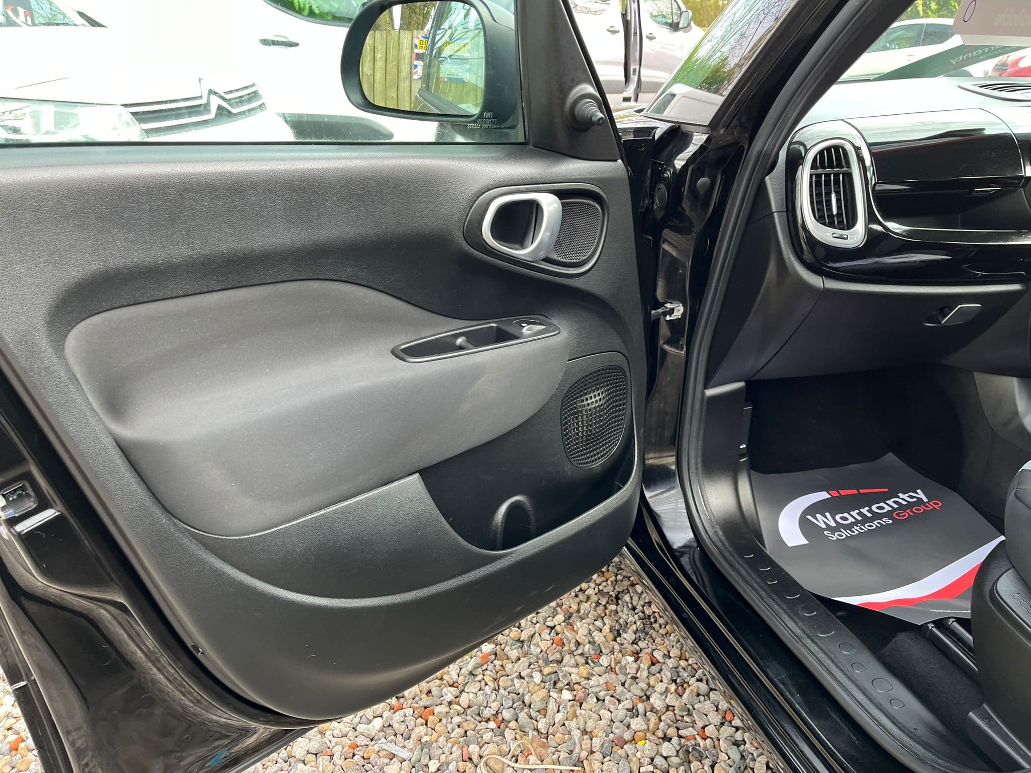 Vehicle image 20 of 38